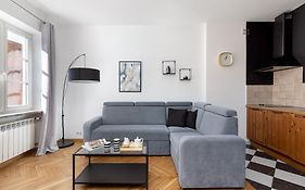 Warsaw Old Town Fashioned Apartment Rycerska By Noclegi Renters